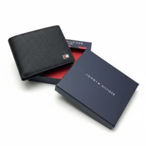 Tommy Hilfiger Modern Black Pebbled Leather Bi-Fold Wallet with Metal Flag Logo in Gift Box